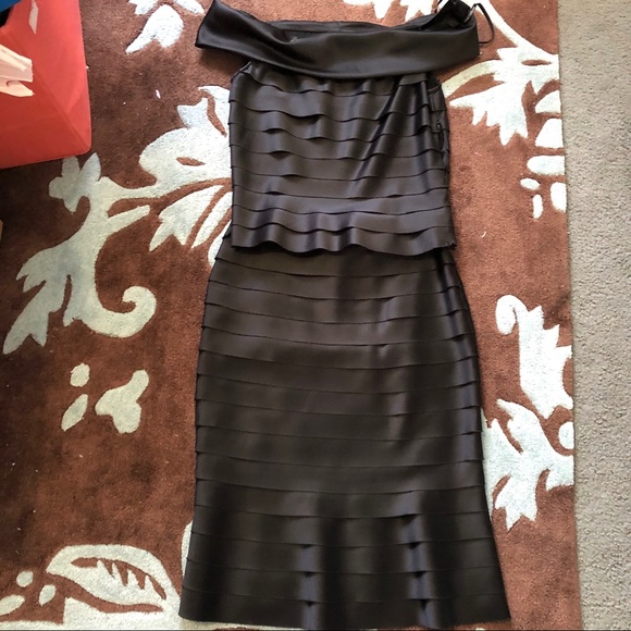 NEW black formal tiered 2 piece Veronique Young - Picture 6 of 9
